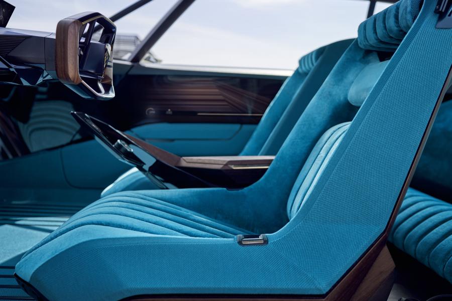 Интерьер Peugeot e-Legend Concept 2018 года  (фото 36 из 85)